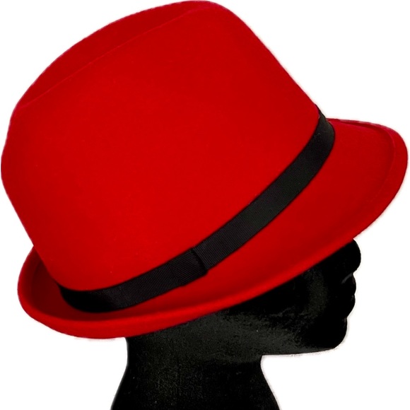 𝑊𝑜𝑜𝑙 Small Brim Fedora - Picture 1 of 6
